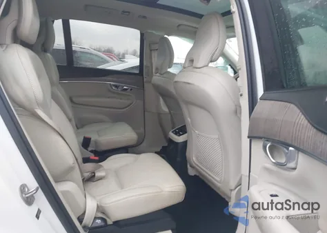 2023 Volvo Xc90 Recharge Plug-In Hybrid T8 Ultimate 6-Seater from USA, damaged, VIN YV4H600A9P1925386